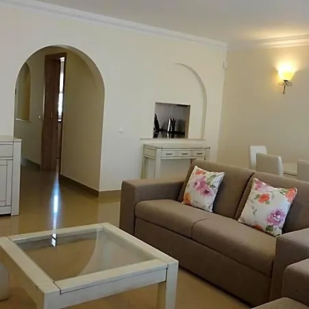 Lakeside Country Club - Turisticos 4*