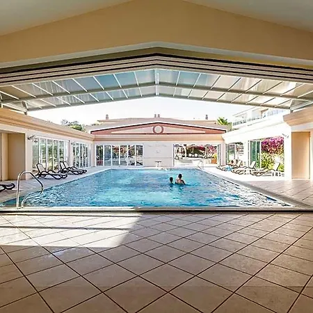 فندق Lakeside Country Club - Turisticos