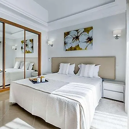 فندق Lakeside Country Club - Turisticos 4*
