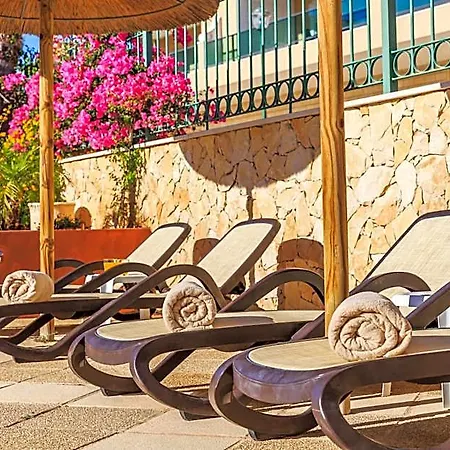 Lakeside Country Club - Turisticos Hotel